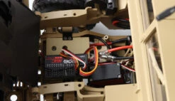 4x4 U.S. Militär Truck 1:10 Desert Sand 16 4x4 U.S. Militär Truck 1:10 Desert Sand -Modellauto Deutschland Verkaufs-Shop 22418 06