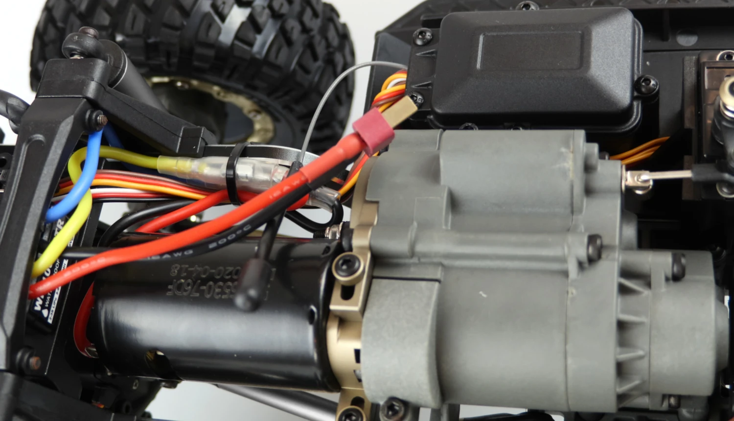 AMXRock RCX10BS Scale Crawler Pick-Up 1:10, RTR Militär Grün 6 AMXRock RCX10BS Scale Crawler Pick-Up 1:10, RTR Militär Grün – Bild 6