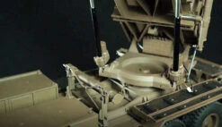 U.S. M747 Sattelaufflieger Raketenwerfer Sand KIT -Modellauto Deutschland Verkaufs-Shop 22564 04