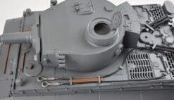 Tiger I 1:16 Professional Line III BB/P 12 Tiger I 1:16 Professional Line III BB/P -Modellauto Deutschland Verkaufs-Shop 23040 03