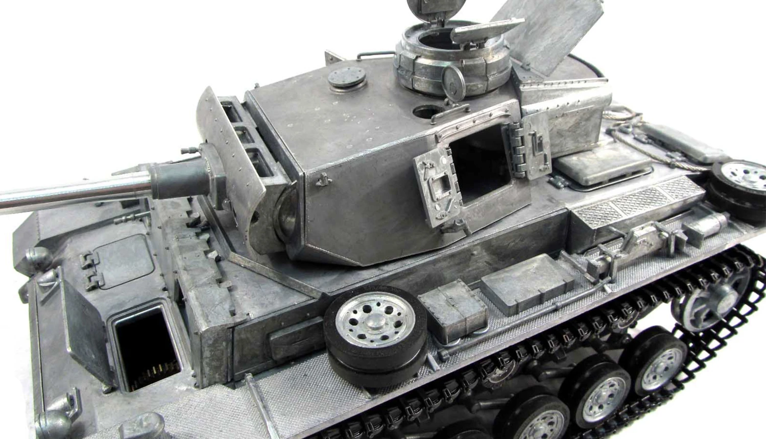 Panzer III 1:16 Professional Line III BB/UP 7 Panzer III 1:16 Professional Line III BB/UP – Bild 7
