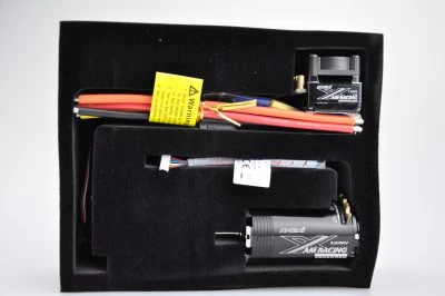 Brushless Combo SCT 5200KV, 120A ESC 1 Brushless Combo SCT 5200KV, 120A ESC